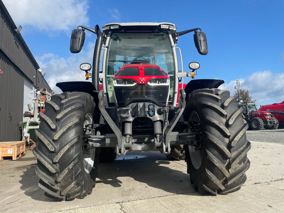 Massey Ferguson 5S 145