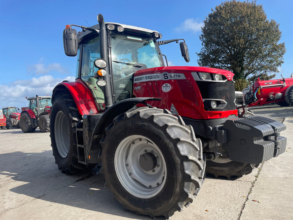 Massey Ferguson 6714S Dyna 6