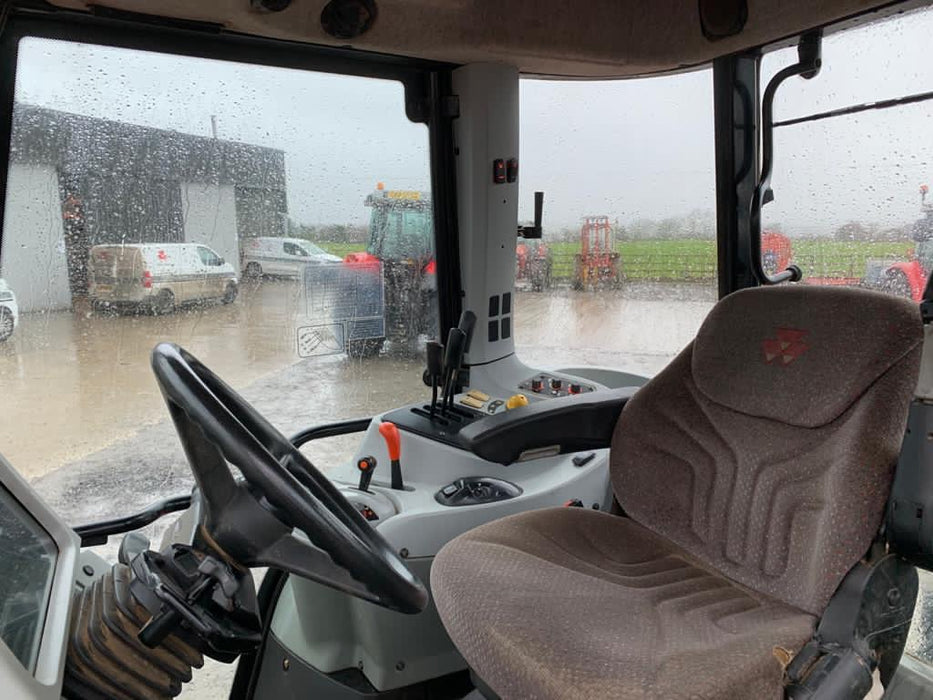 Massey Ferguson 5460